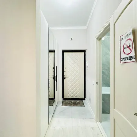 Бухар Жырау Deluxe Apartment Nur-Sultan  Exterior photo